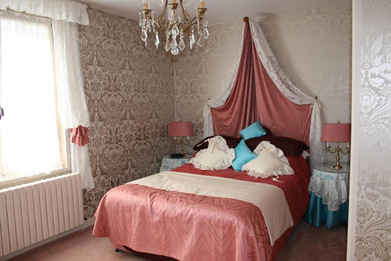 1 Bedroom House 20Min Walk To Centre In Турню Екстер'єр фото